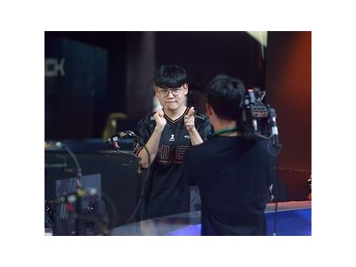 한화생명 9연승으로 선두 자리를 확고히 하다