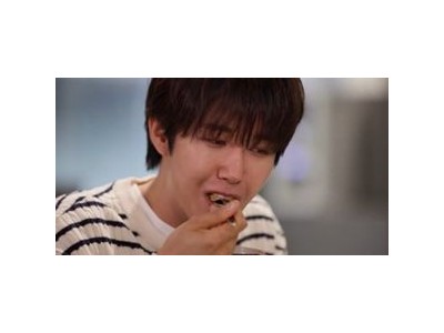 황광희 먹뱉 논란 우려되는 3단 먹방으로 웃음 유발