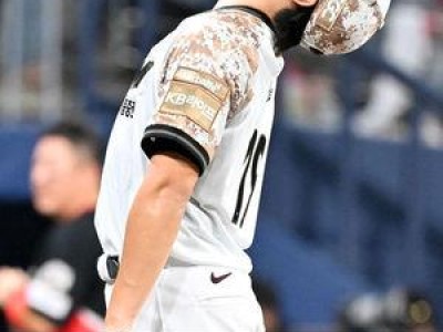 김윤하 15연패 끝내지 못해 팬들 실망