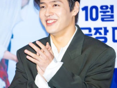 강하늘이 영화배우 평판 1위에 올라