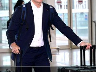김택연 2억 연봉에도 웃지 않은 이유