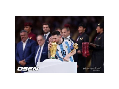 메시 축구 인생에서 가장 큰 업적은 아르헨티나 국가대표라고 말해