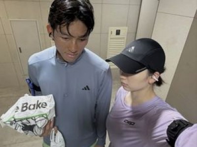 김진경 출산 두 달도 안 돼 모델다운 몸매 뽐내
